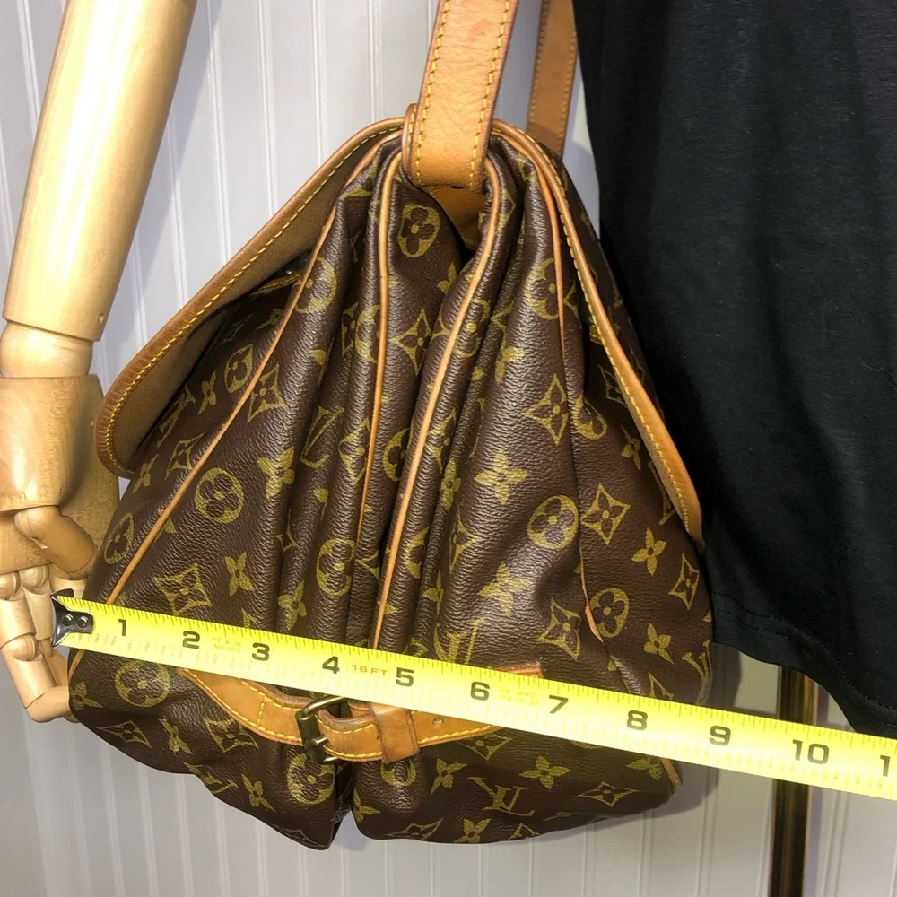 LOUIS VUITTON Saumur 35 Double Sided LV Monogram Messenger Bag w/ LV Dust Bag